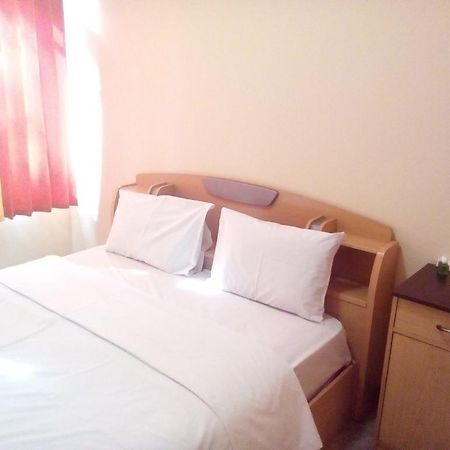 Simply Homy Guest House Pasteur Bandung Exterior foto