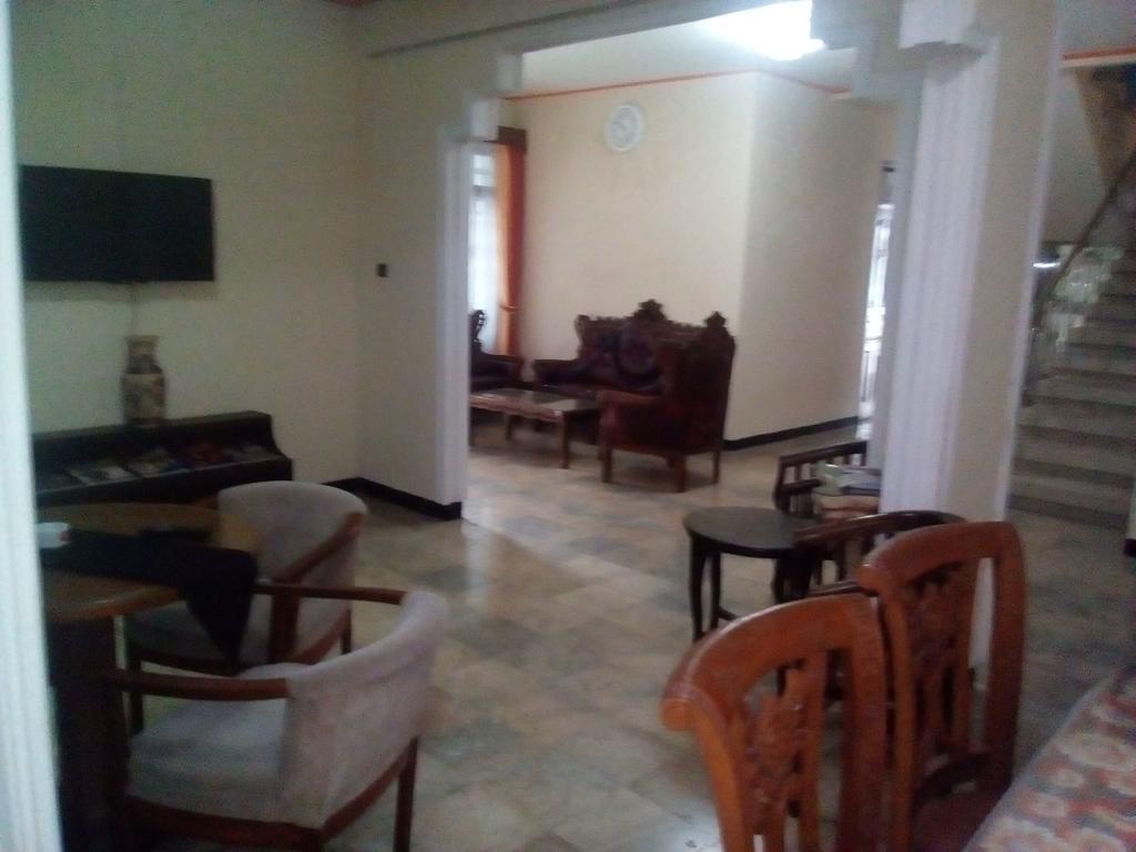 Simply Homy Guest House Pasteur Bandung Exterior foto